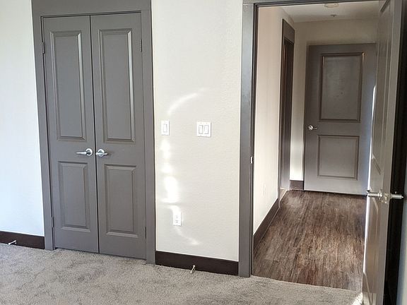 4th image of 24505 Town Center Dr #7403