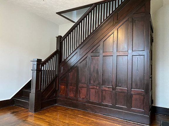 2nd image of 612 N 13th St #612