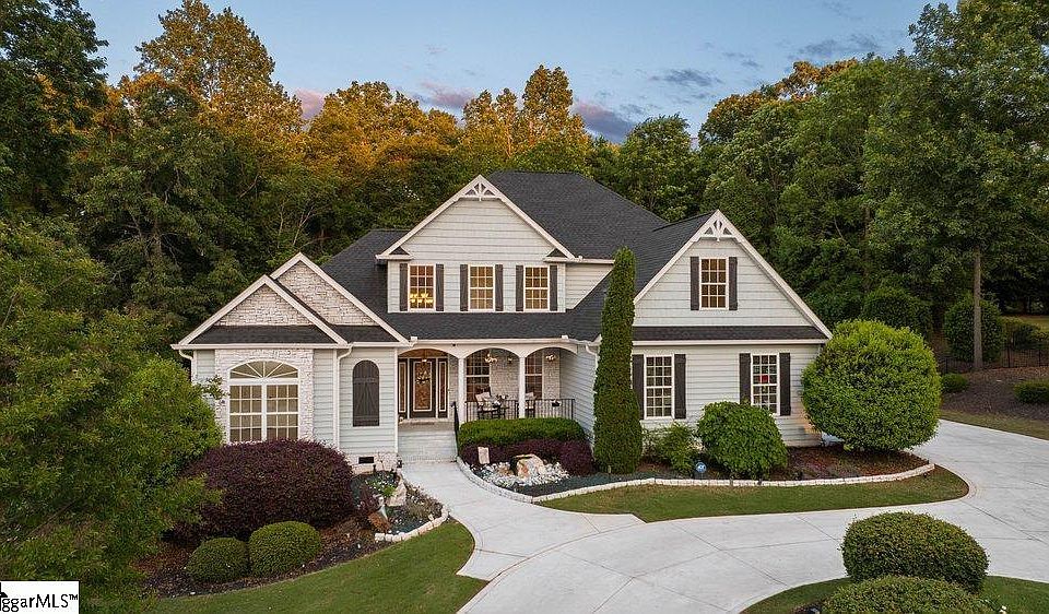 1st image of 109 Creek Crossing Way