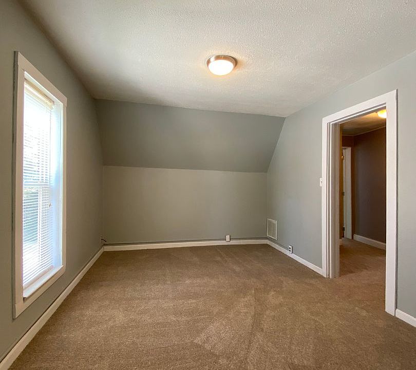 1st image of 505 Dewey Ave APT 2