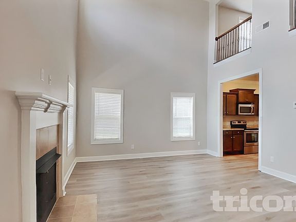 4th image of 1514 Burrows Ave
