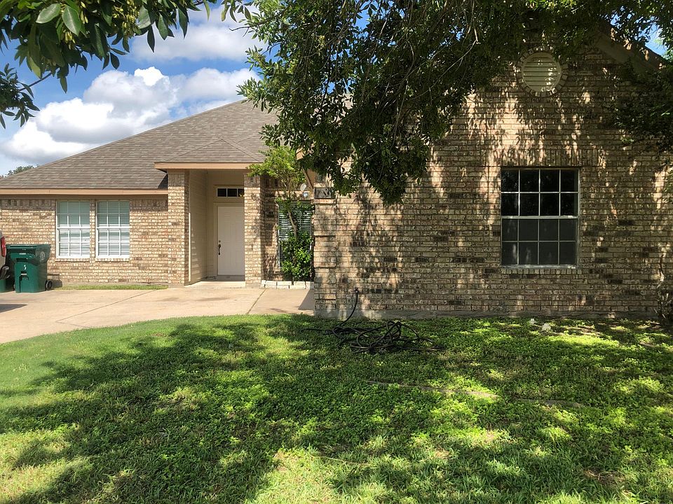 1st image of 7213 Gingerberry Dr