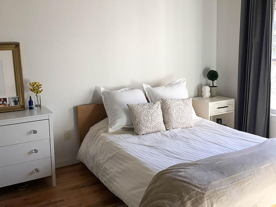 1st image of 800 Peachtree St NE APT 1212