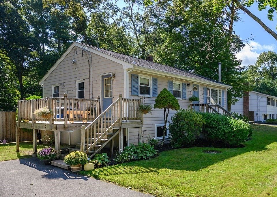 1st image of 7 Woodland Ave