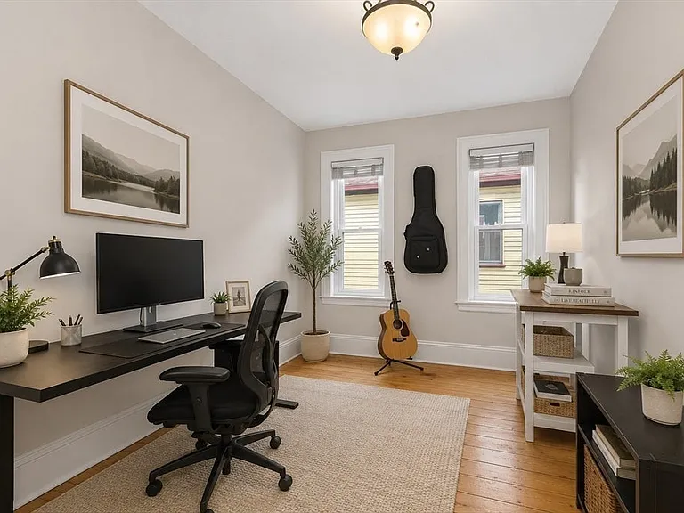 326 Centre St #3 — Photo 15