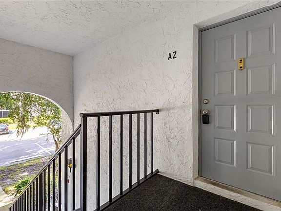 2nd image of 1281 Pine Ridge Cir E APT A2