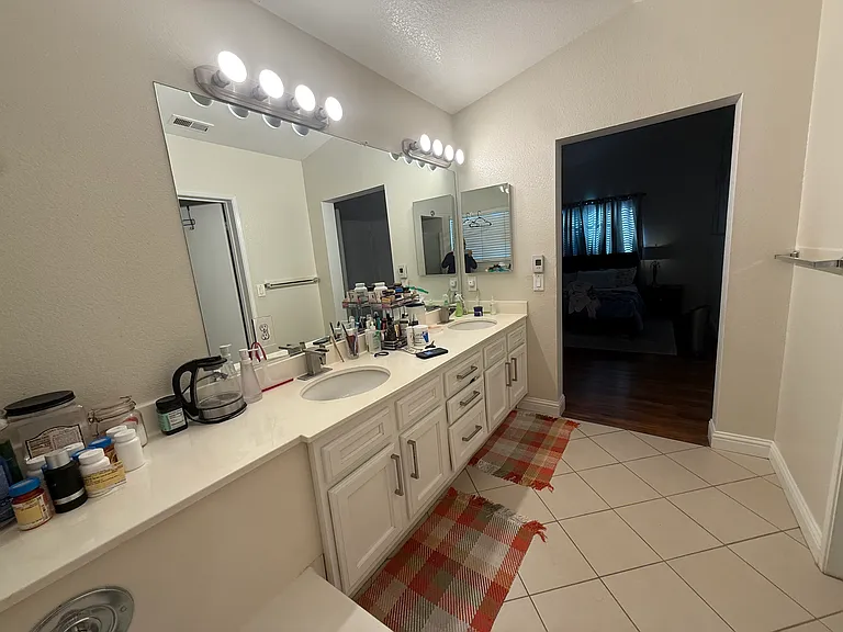 5577 Crimson Cir — Photo 29