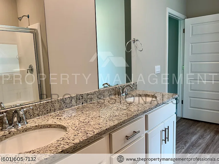 215 Serenity Lake Dr — Photo 18