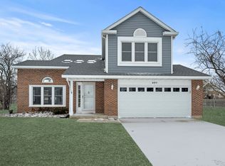 607 Wainsford Dr, Hoffman Estates, IL 60169