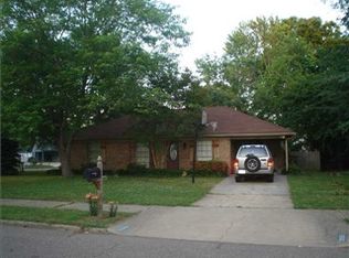 6982 Cades Brook Cv, Millington, TN 38053
