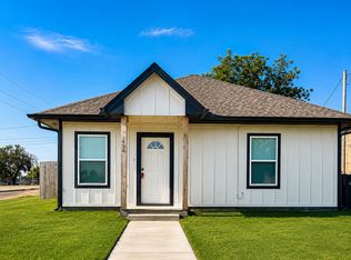 1402 SW Wisconsin Ave, Lawton, OK 73501