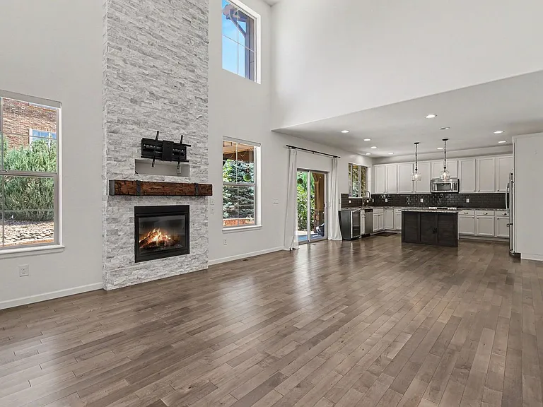 15247 W Auburn Ave — Photo 9