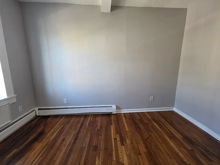 335 Wells St #2B — Photo 14