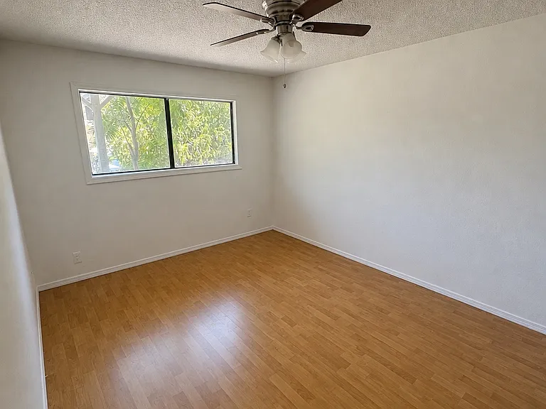 7905 Valley Vista Ave #2 — Photo 5