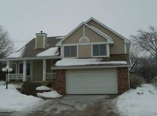 2905 Arnold Dr, Marshalltown, IA 50158