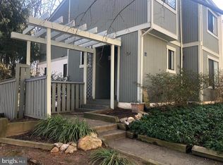 11724 Decade Ct, Reston, VA 20191