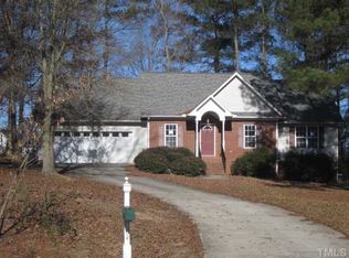 71 Cyra Ct, Fuquay Varina, NC 27526