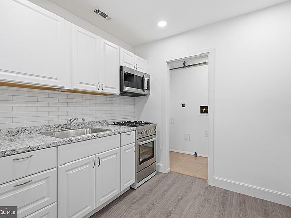5th image of 136 Winder Rd