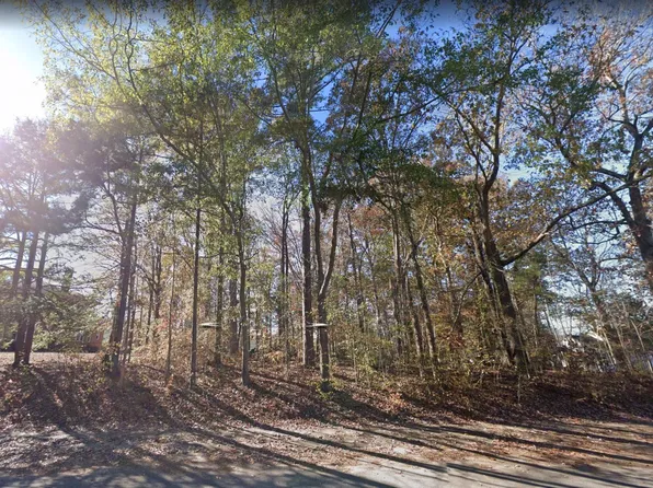 1025 W Main St, Laurens, SC 29360
