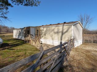 20978 Crane St, Decatur, MI 49045