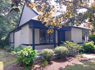 12 Brandywine Ln #12, Narragansett, RI 02882