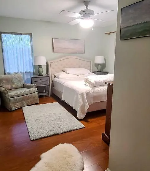 Queen bedroom, sliders to private patio area and pool. Ensuite bath, WIC