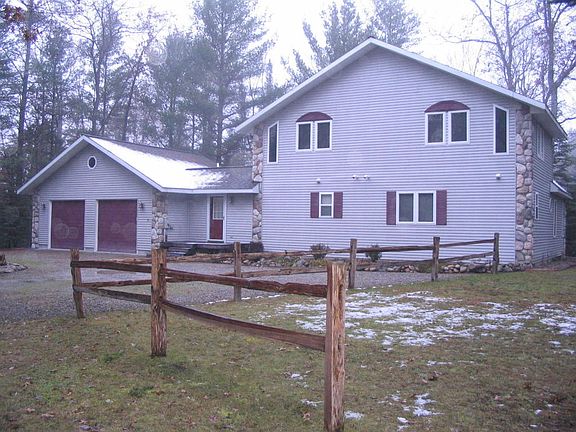 2nd image of 3814 Wintergreen Ln