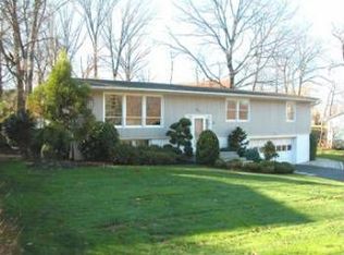 39 Donald Dr, Hastings On Hudson, NY 10706