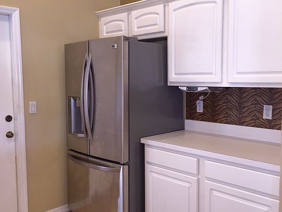 3rd image of 2897 Joseph Cir
