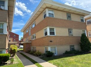1194 S Kenilworth Ave #1, Oak Park, IL 60304