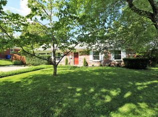 1033 Castleton Way, Lexington, KY 40517