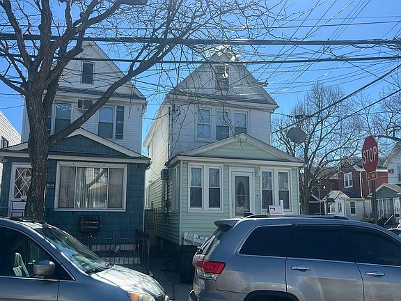 3rd image of 8602 107th Ave