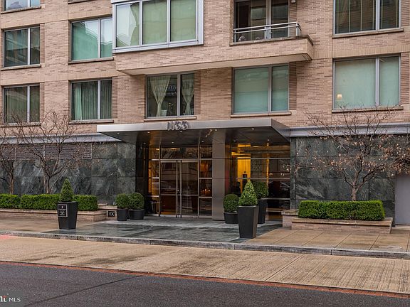 3rd image of 1155 23rd St NW APT 6C