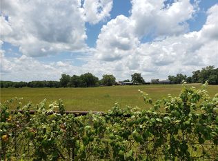 21741 E Interstate Highway 10, Luling, TX 78648