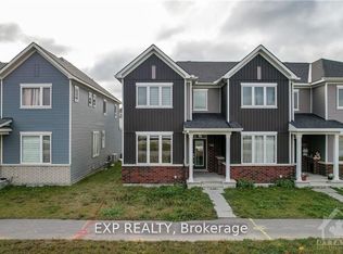 1156 Chapman Mills Dr, Ottawa, ON K2J6T6