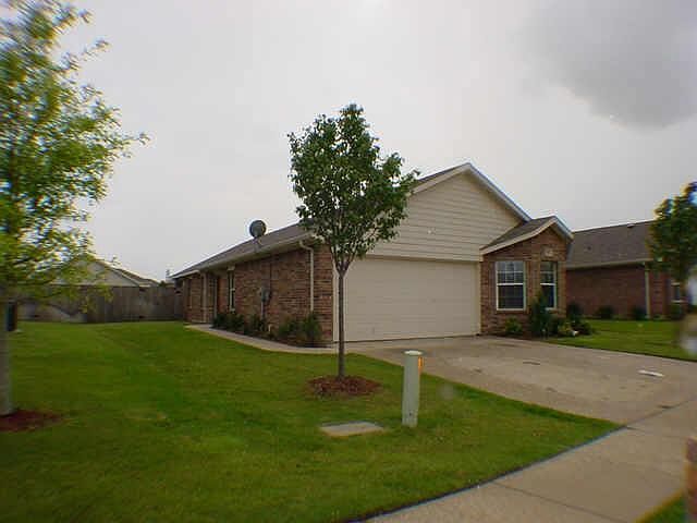1st image of 1105 Cottonwood Dr