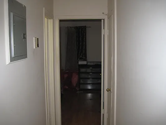 Rented by 18 REALTY | media 5