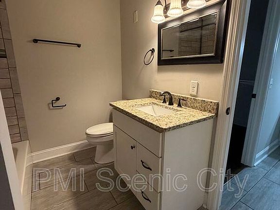 2nd image of 1430 Stratton Place Dr