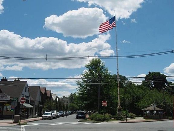 Watchung Plaza Bus Stops