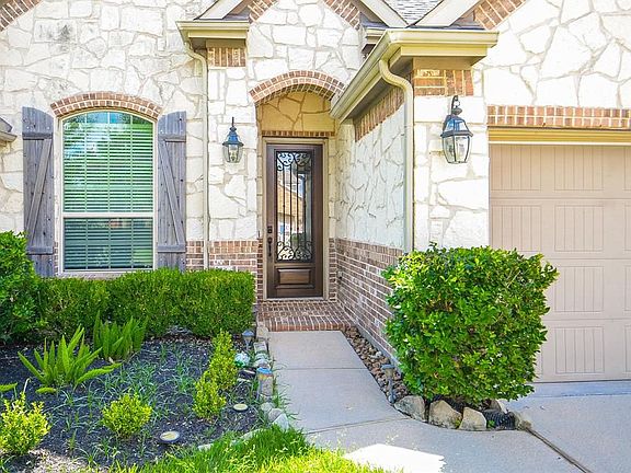 3rd image of 20503 Gable Run Ct