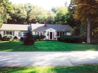 6 Schofield Rd, Cohasset, MA 02025