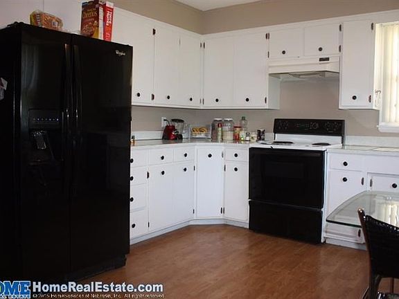 4th image of 805 W Garfield St