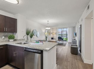 Legacy Lake Vista, Hollywood, FL 33025