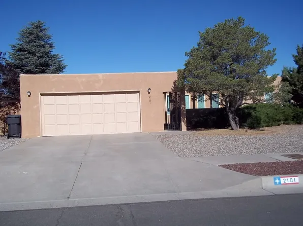 2101 White Cloud St NE, Albuquerque, NM 87112