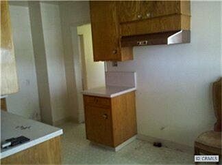 5th image of 5801 Premiere Ave