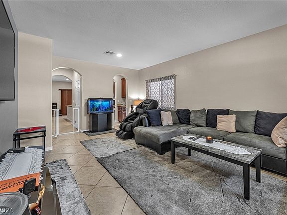 5th image of 3929 Red Trumpet Ct