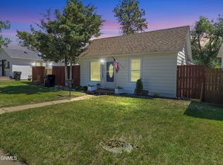 618 7th Ave W, Williston, ND 58801