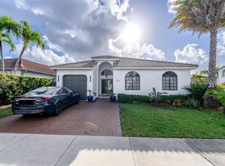Bismark Homes At Venezia, Miami, FL 33185