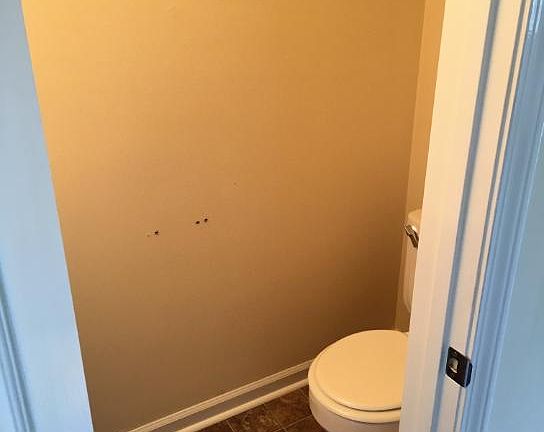 4th image of 566 Lost Cir APT B