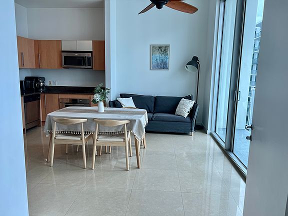 3rd image of 300 Biscayne Blvd #4003